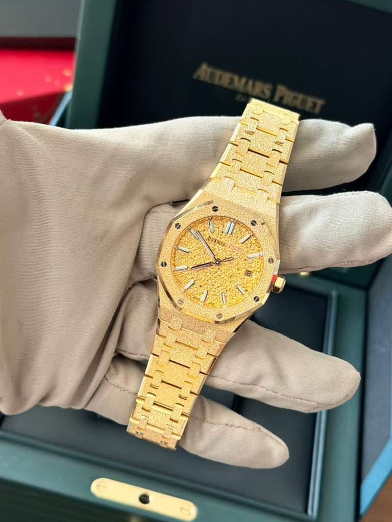 Audemars Piguet Royal Oak Frosted Gold