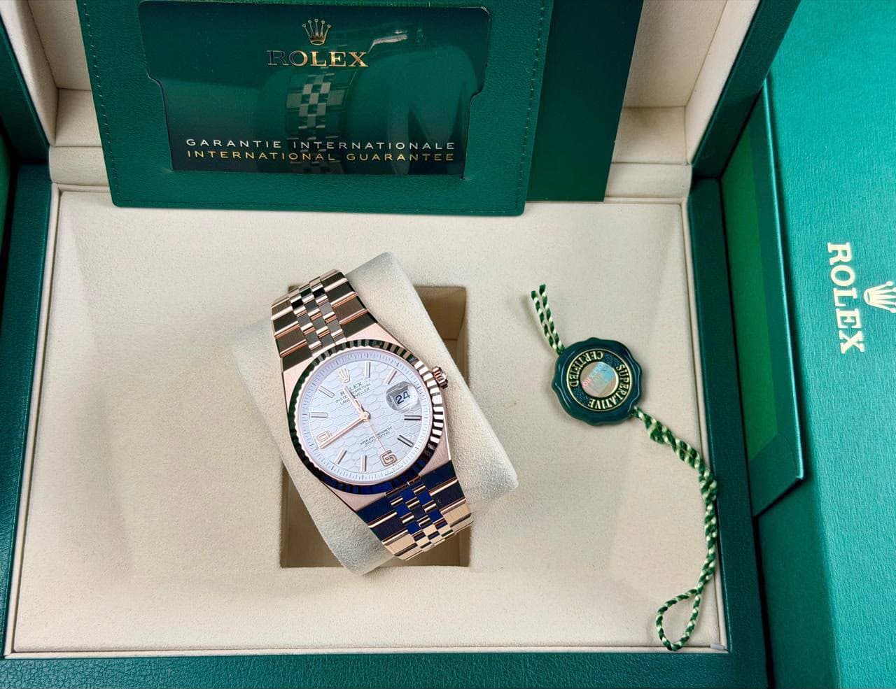 Rolex Land-Dweller 40