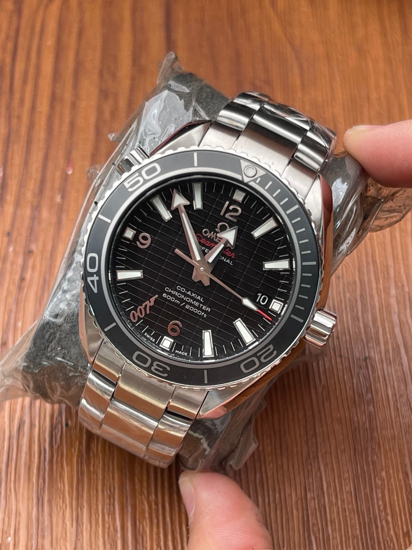 Omega Seamaster Planet Ocean 600M James Bond 007