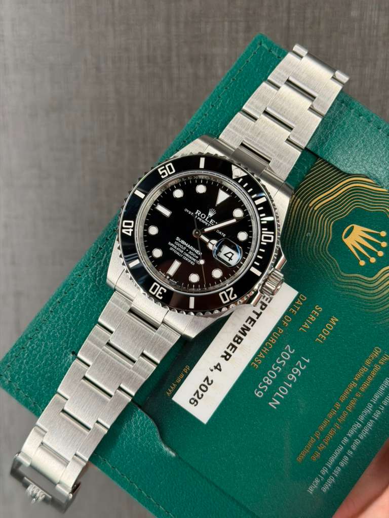 Rolex Submariner Date