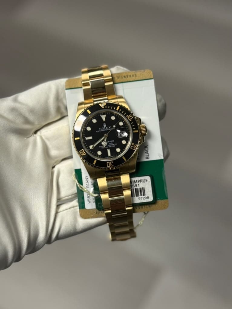 Rolex Submariner (Yellow Gold)