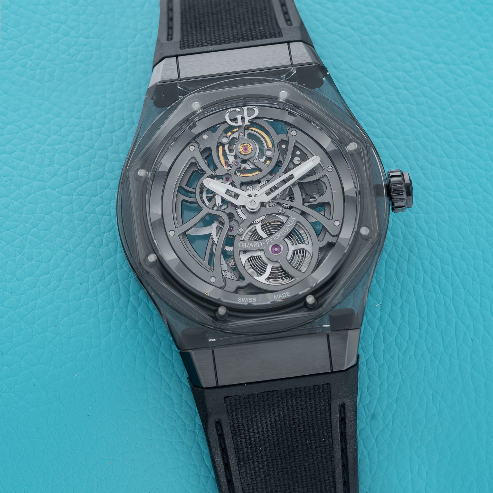 Girard Perregaux Laureato Special Edition Absolute Light & Shade