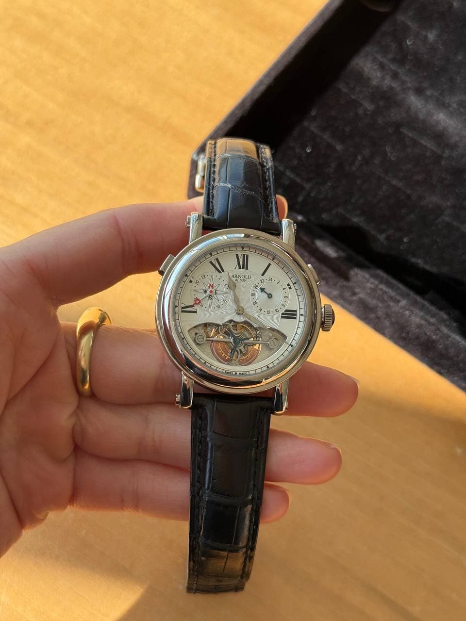 Arnold & Son Tourbillon GMT