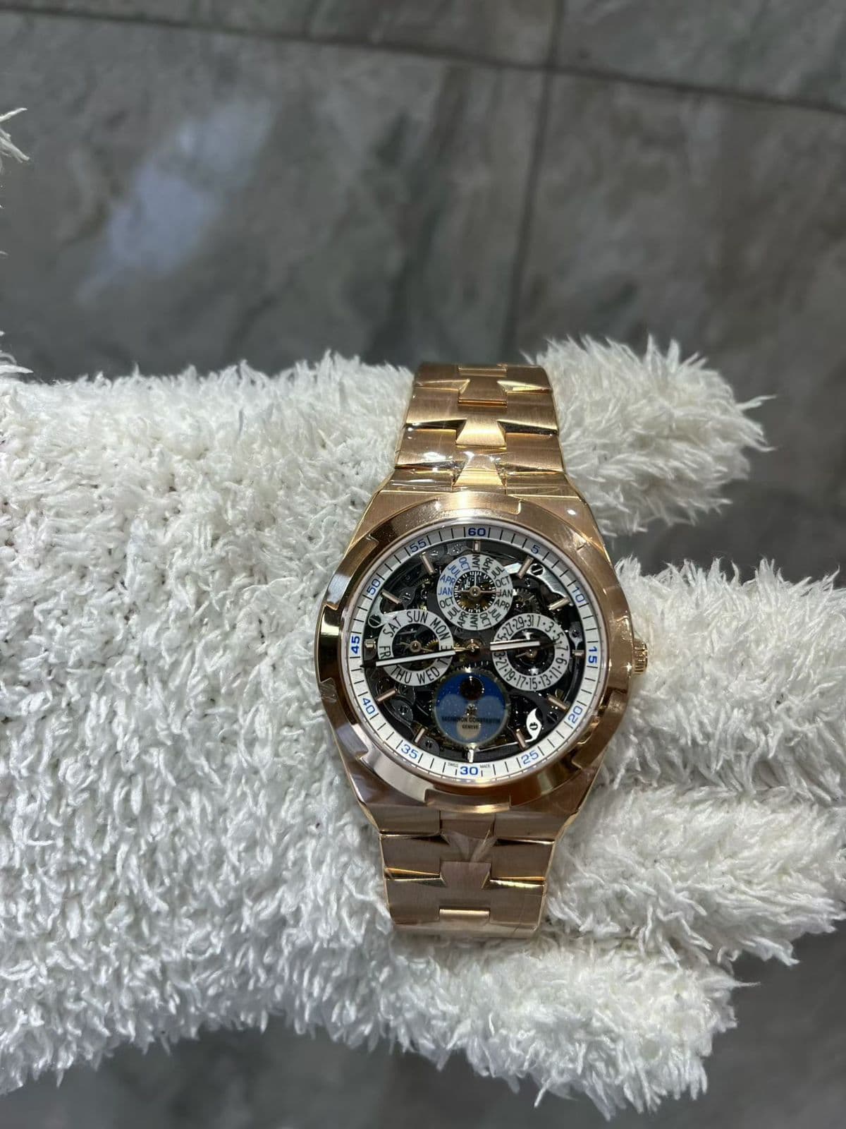 Vacheron Constantin Overseas