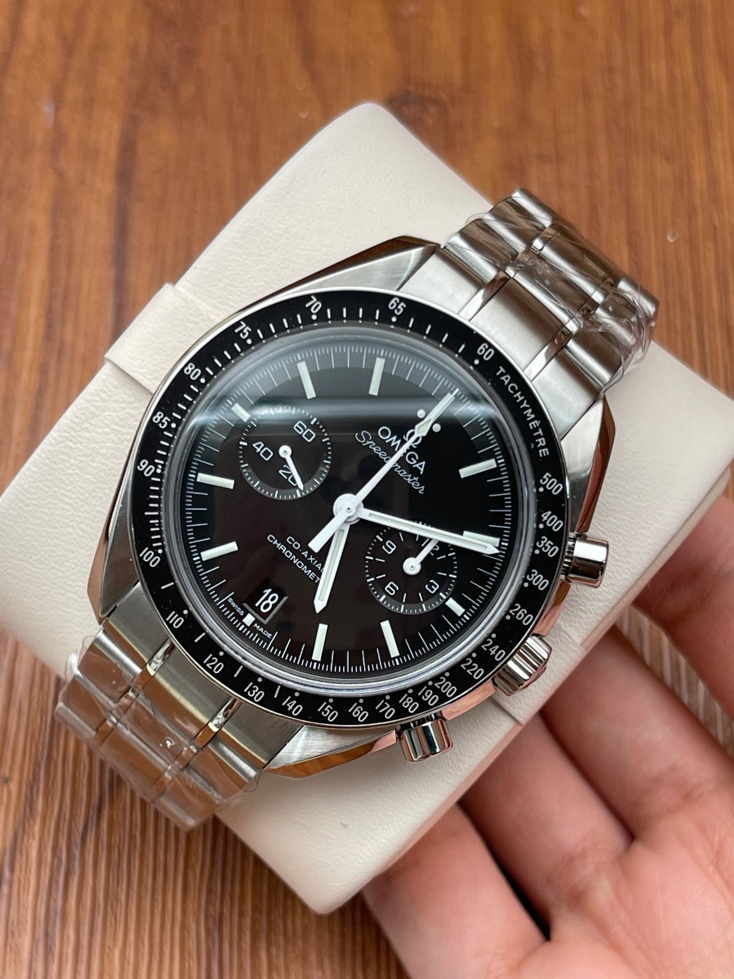 Omega Speedmaster Professional Moonwatch Chronograph
