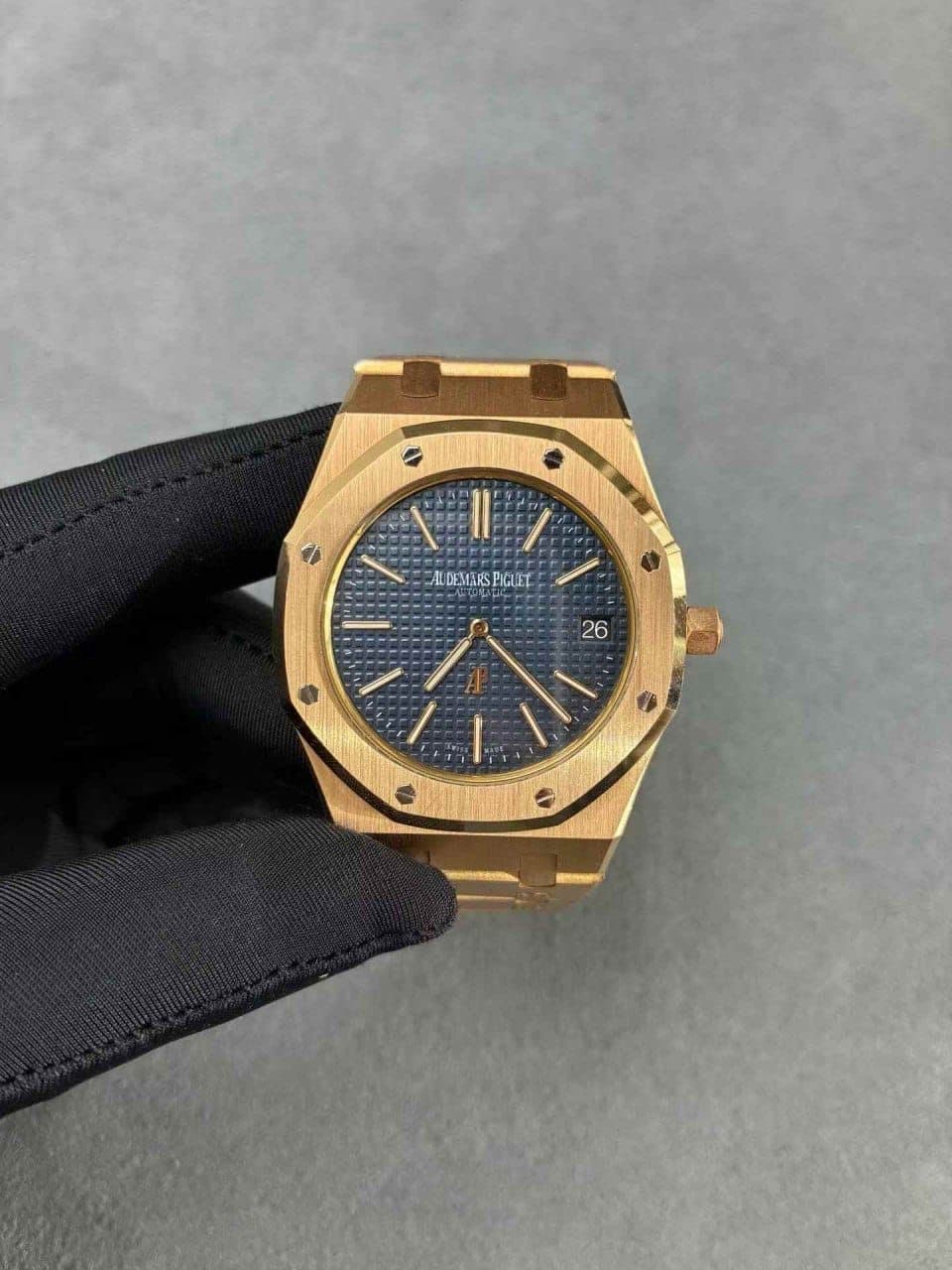 Audemars Piguet Royal Oak Jumbo Extra-Thin