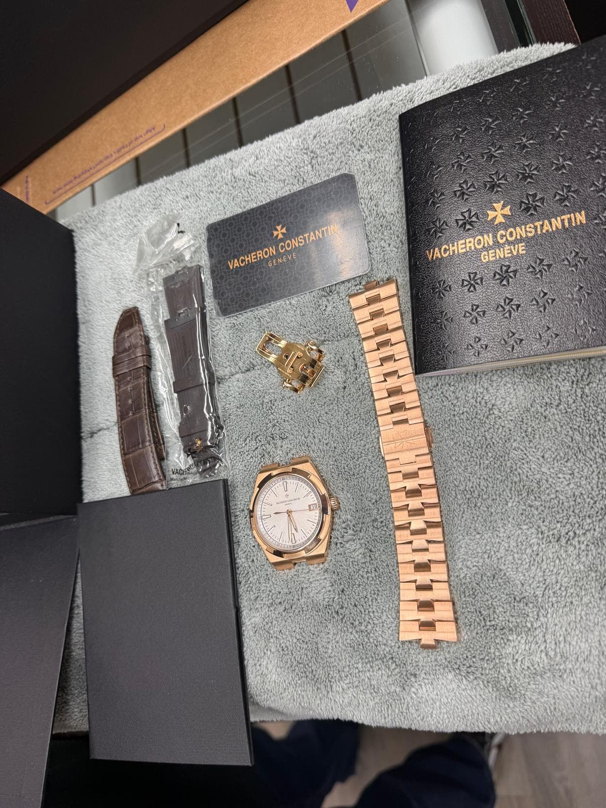 Vacheron Constantin Overseas