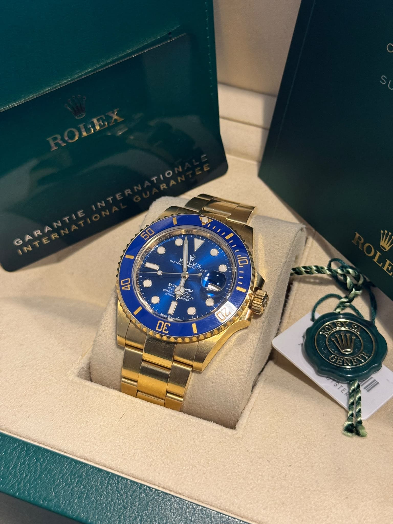 Rolex Submariner Date