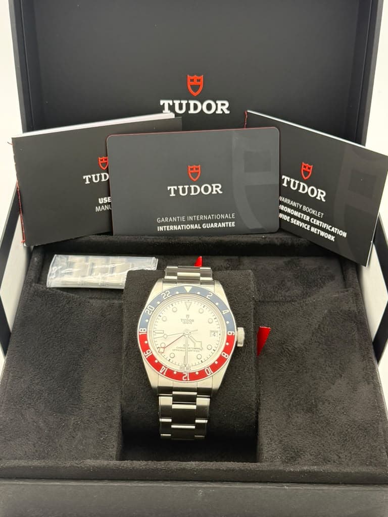 Tudor Black Bay GMT