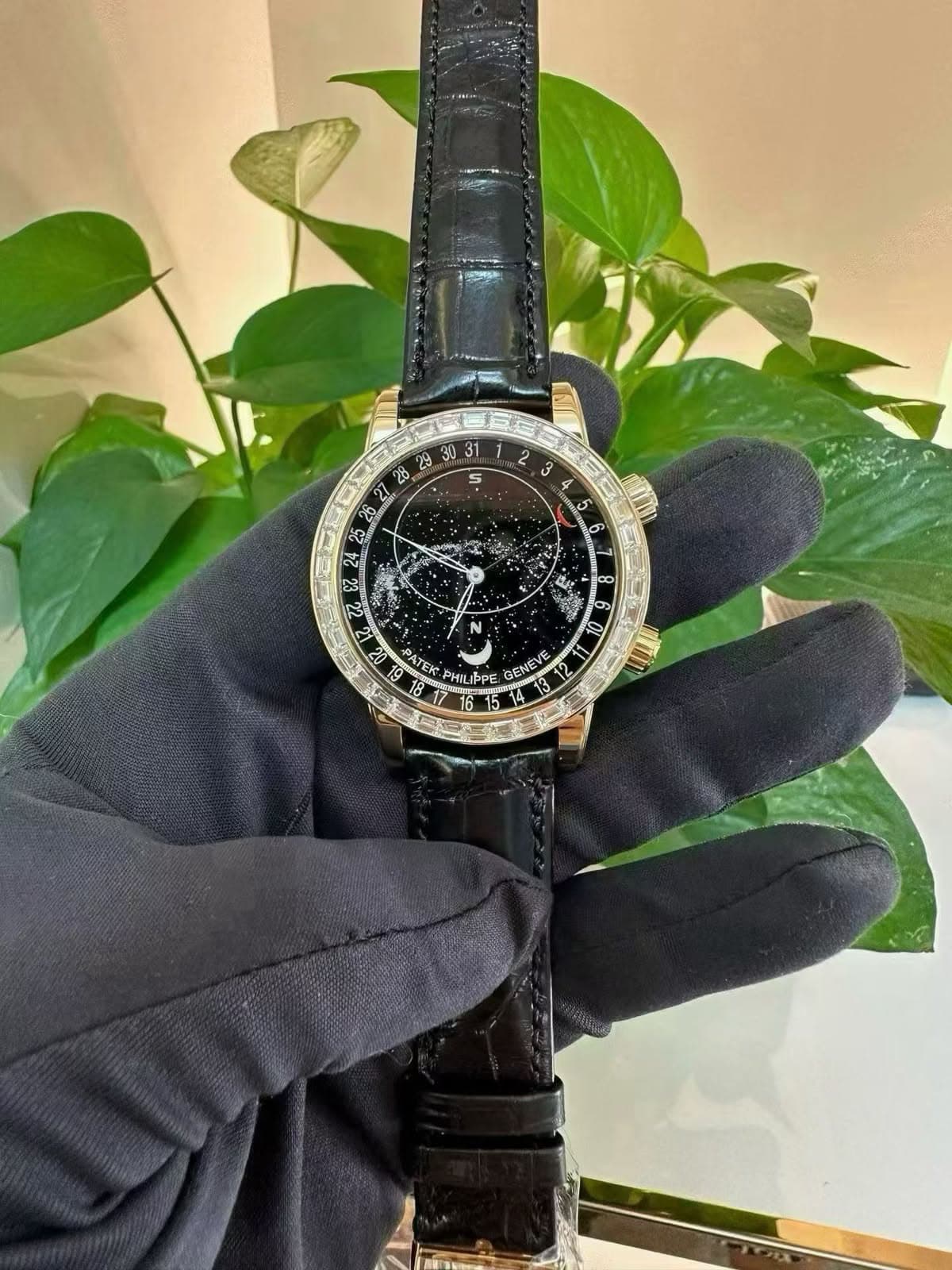 Patek Philippe Calatrava Weekly Calendar