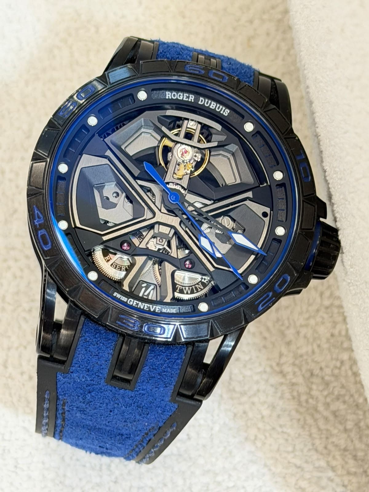 Roger Dubuis Excalibur Spider Monobalancier Huracan