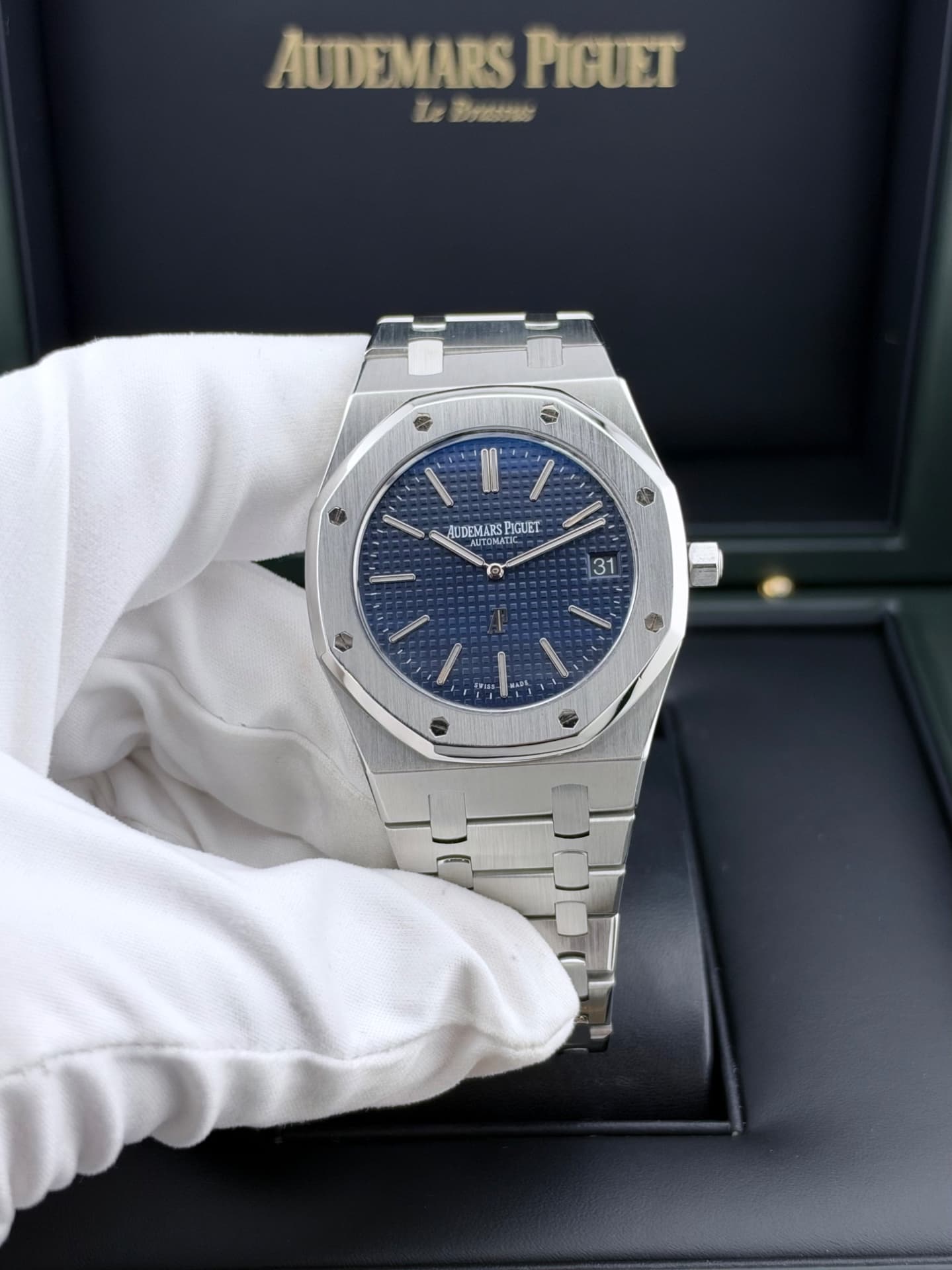 Audemars Piguet Royal Oak Jumbo Extra-Thin