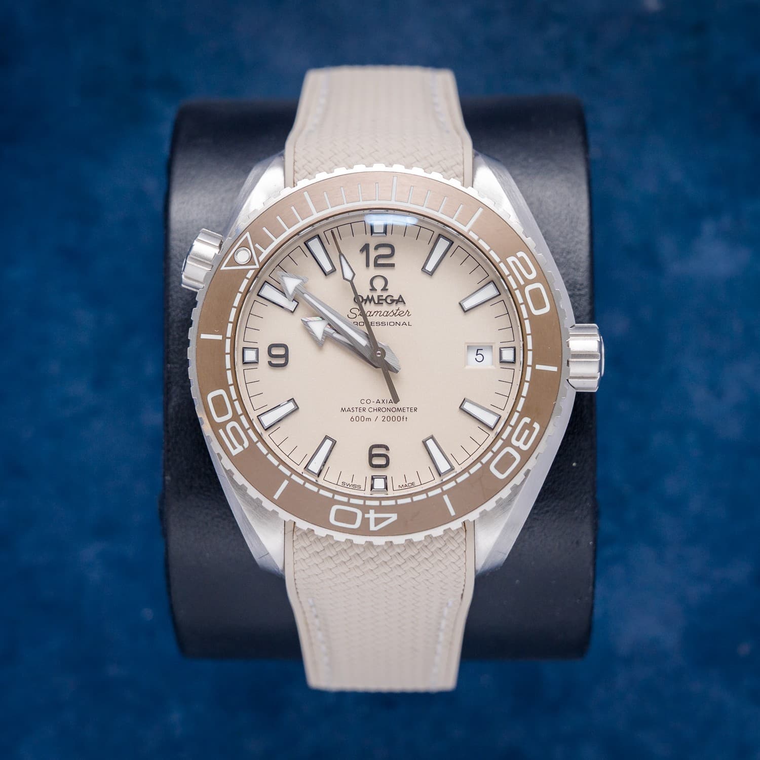 Omega Seamaster Planet Ocean 600M 43.5MM