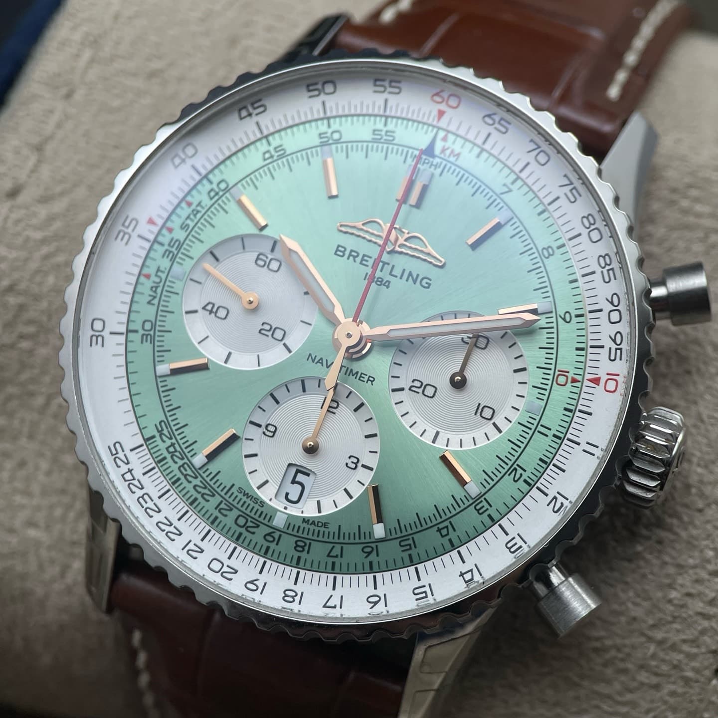 Breitling Chronomat B01 42