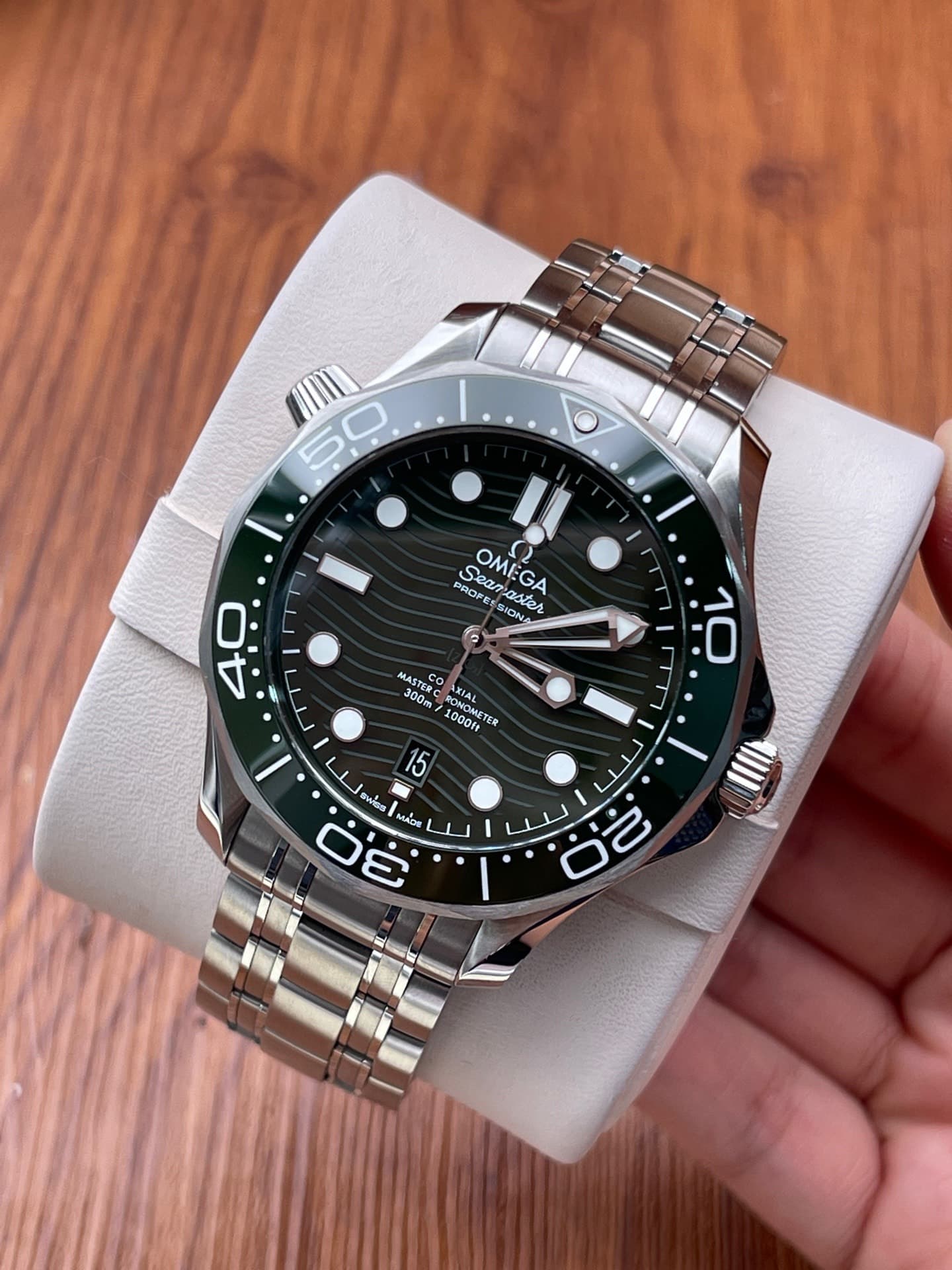 Omega Seamaster Diver 300M