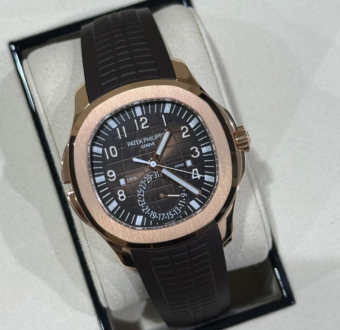Patek Philippe Aquanaut Travel Time