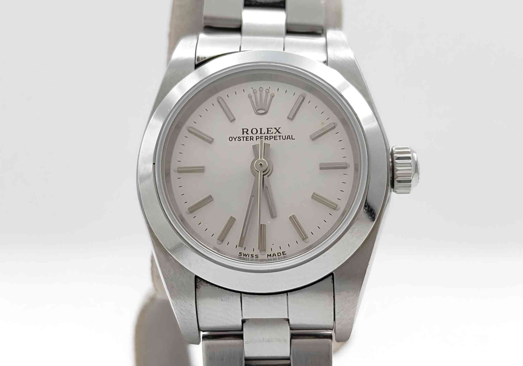 Rolex Oyster Perpetual 26