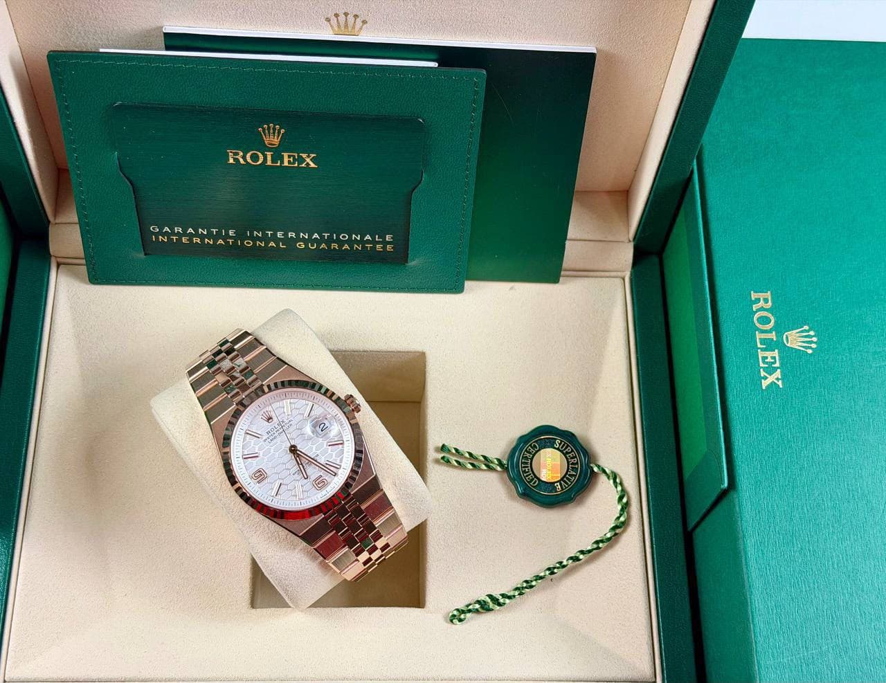 Rolex Land-Dweller 40