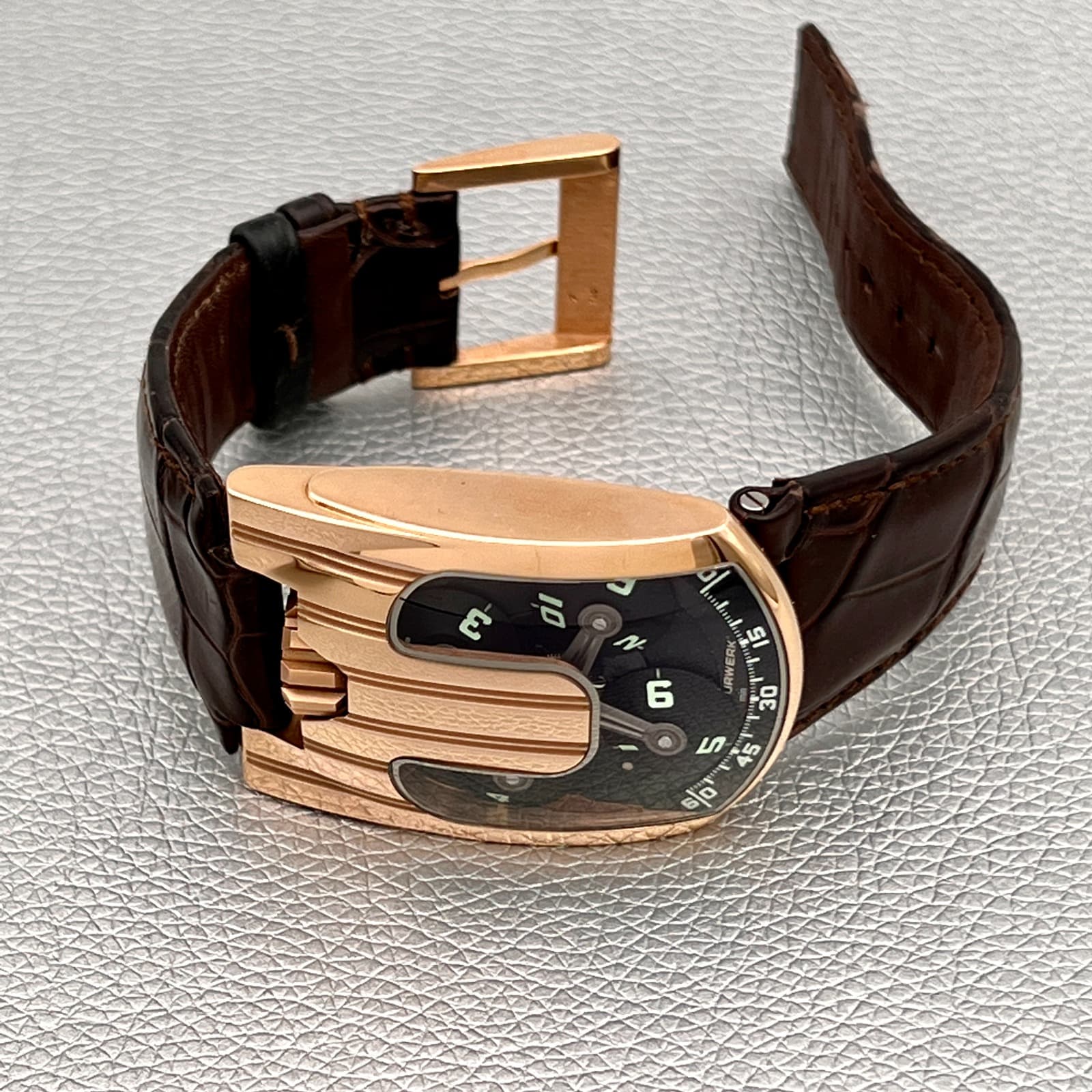 Urwerk UR-103.07