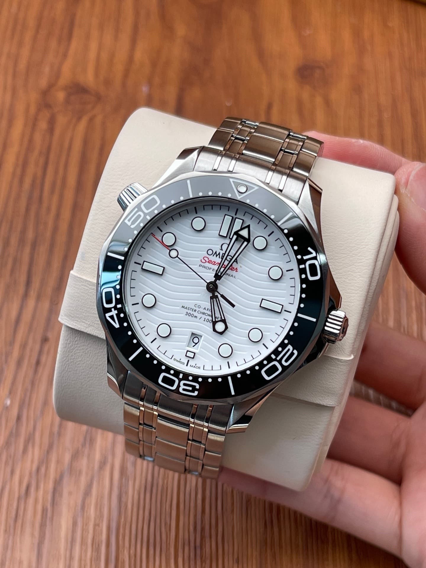 Omega Seamaster Diver 300M