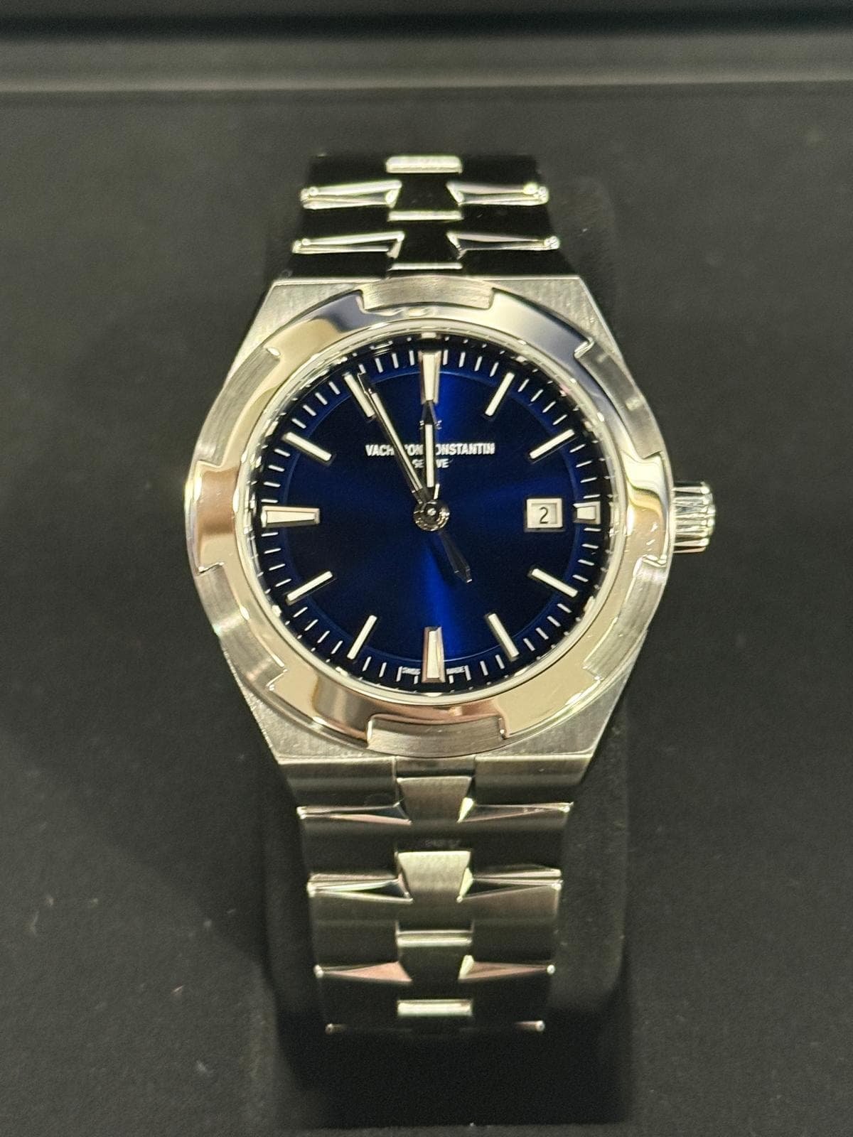 Vacheron Constantin Overseas