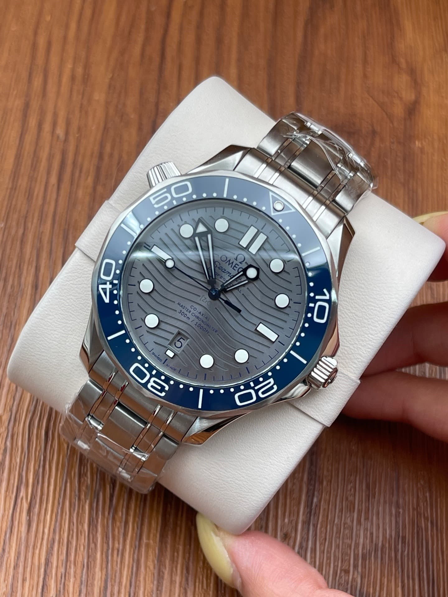 Omega Seamaster Diver 300M