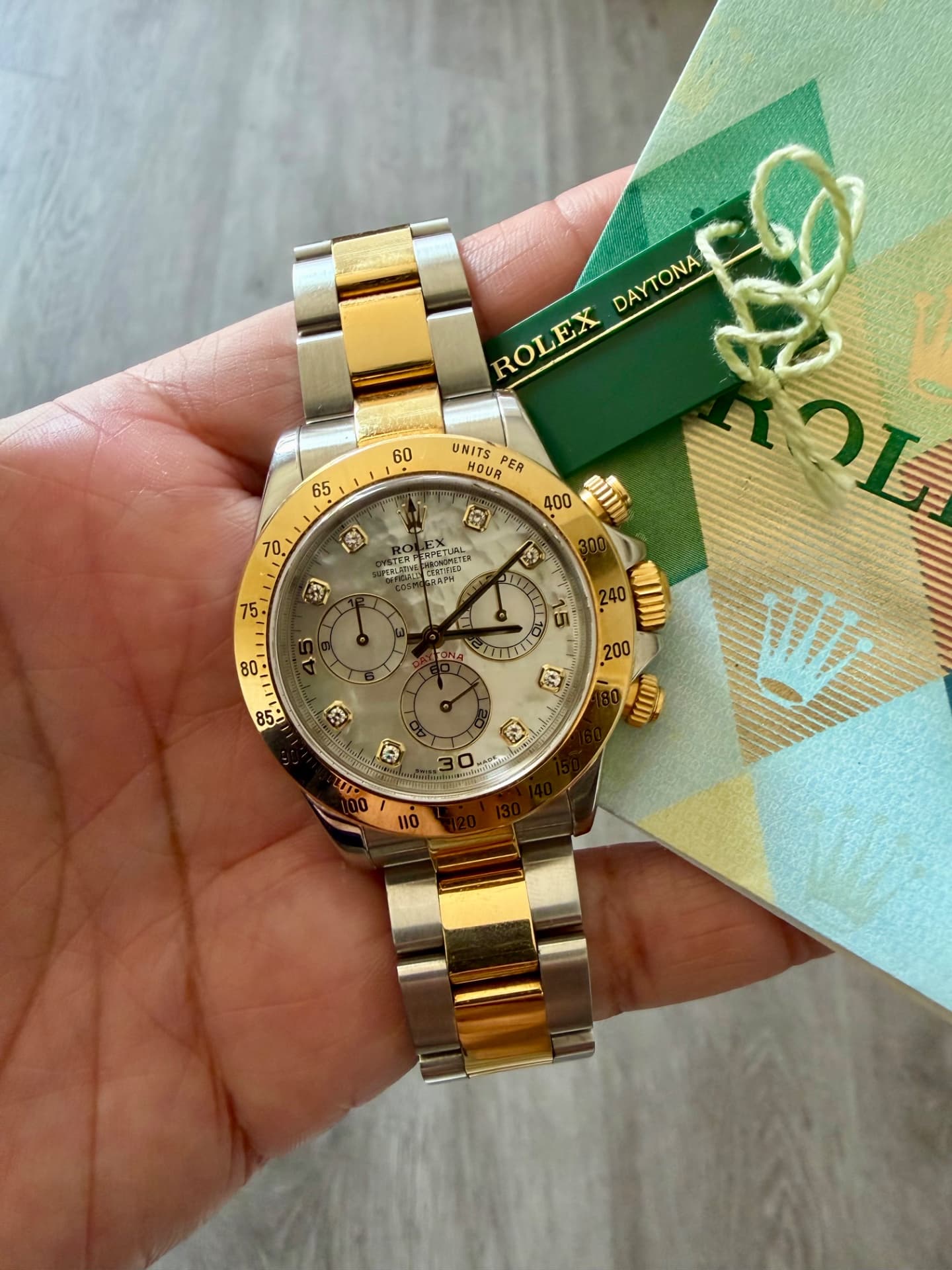 Rolex Daytona (Yellow Gold)