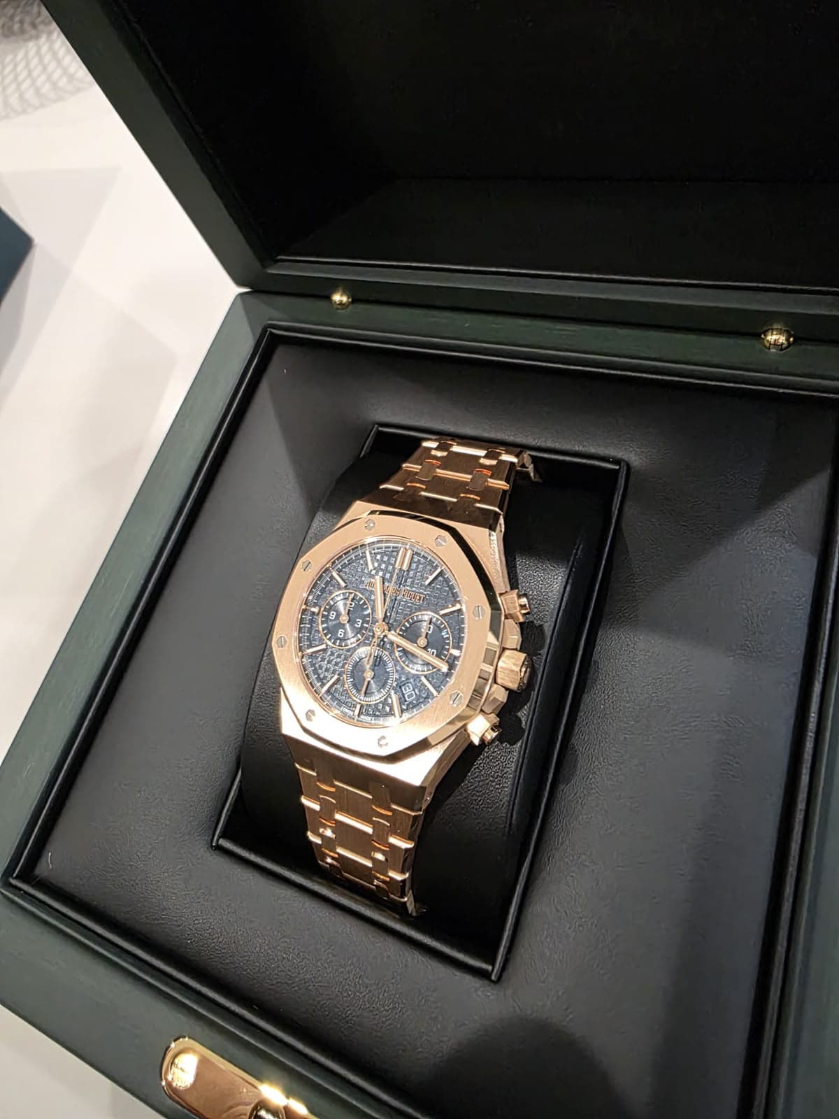 Audemars Piguet Royal Oak (White Gold)