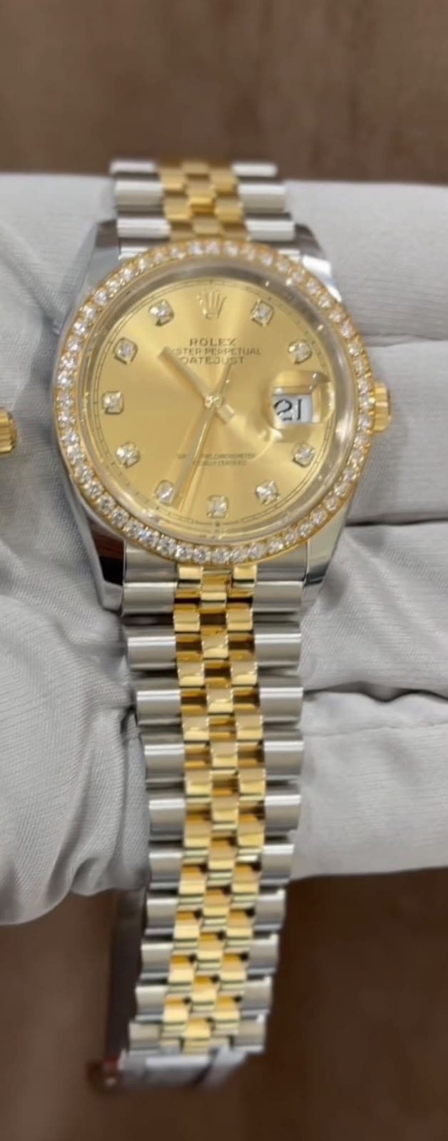 Watch request