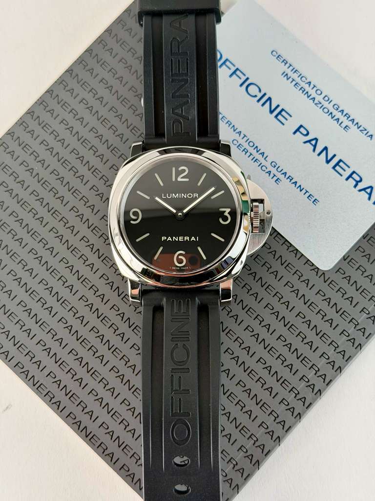 Panerai Luminor Base