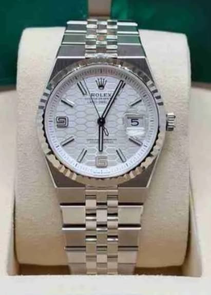 Rolex Land-Dweller
