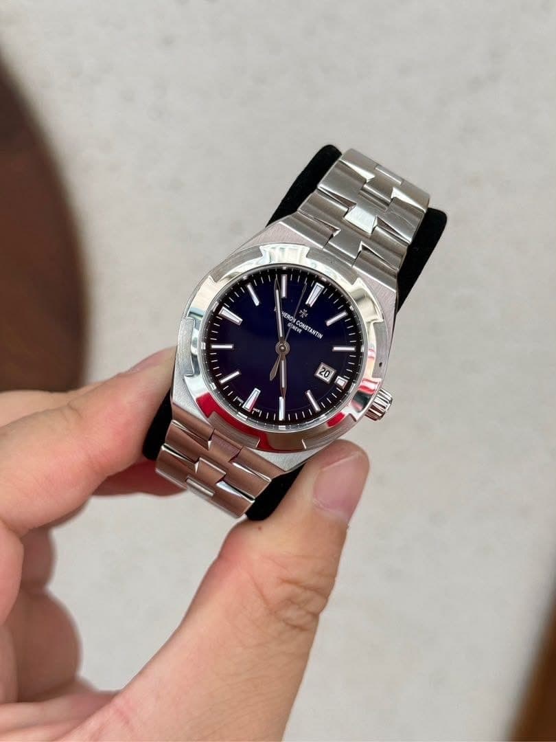 Vacheron Constantin Overseas