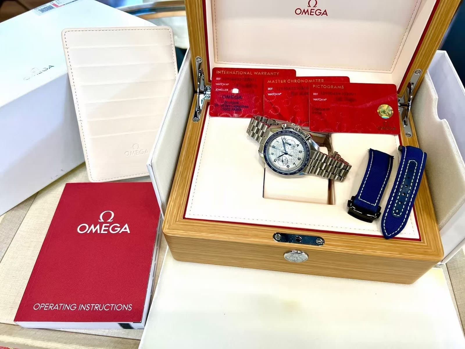 Omega Speedmaster Racing Chronograph