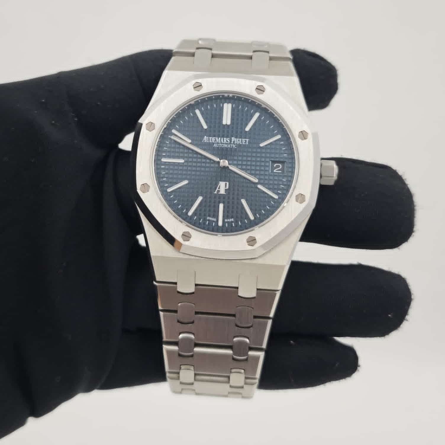 Audemars Piguet Royal Oak Jumbo Extra-Thin