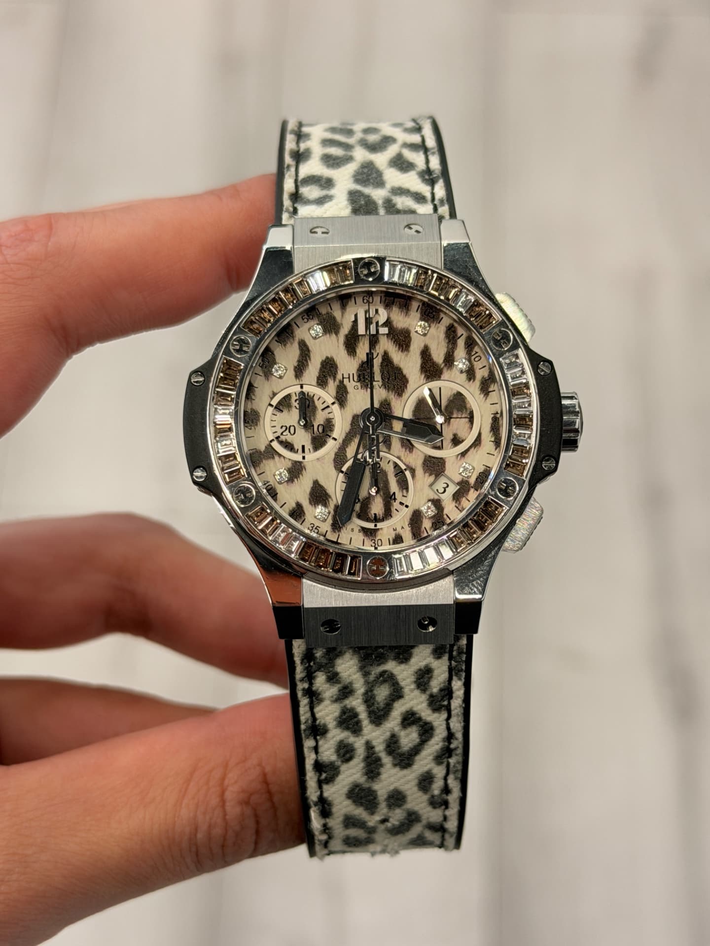 Hublot Big Bang Snow Leopard