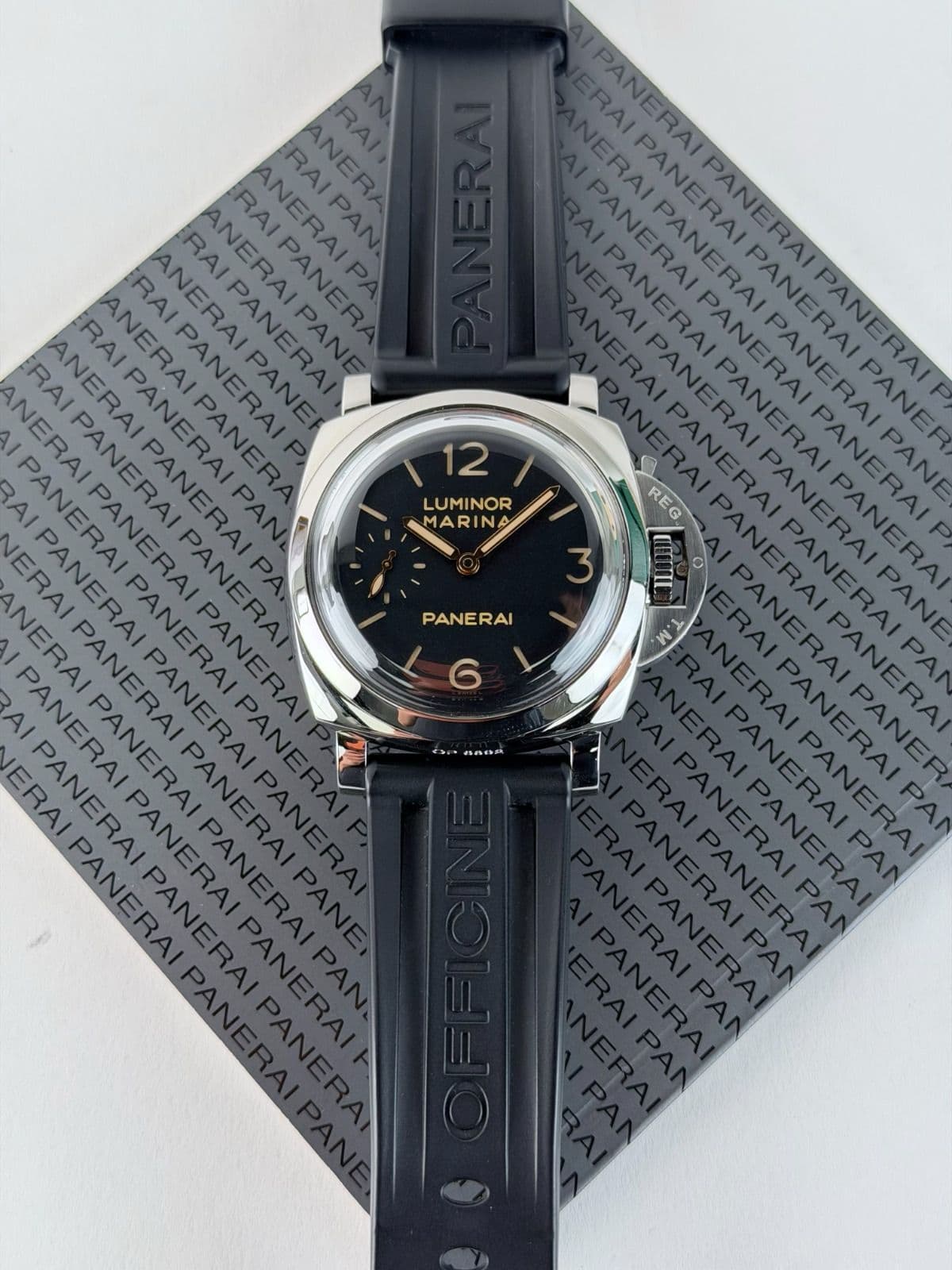 Panerai Luminor 1950 3 Days Power Reserve