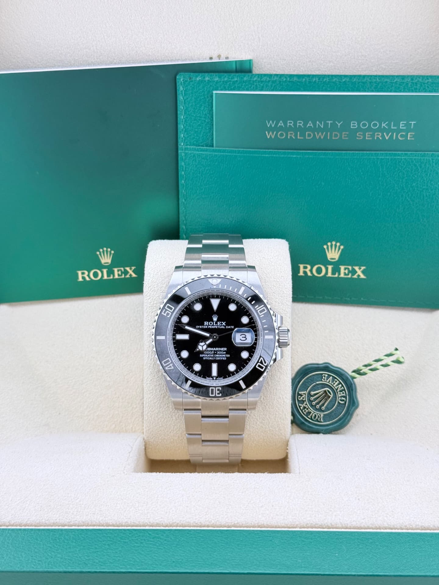 Rolex Submariner Date