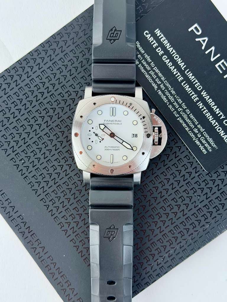 Panerai Submersible Bianco