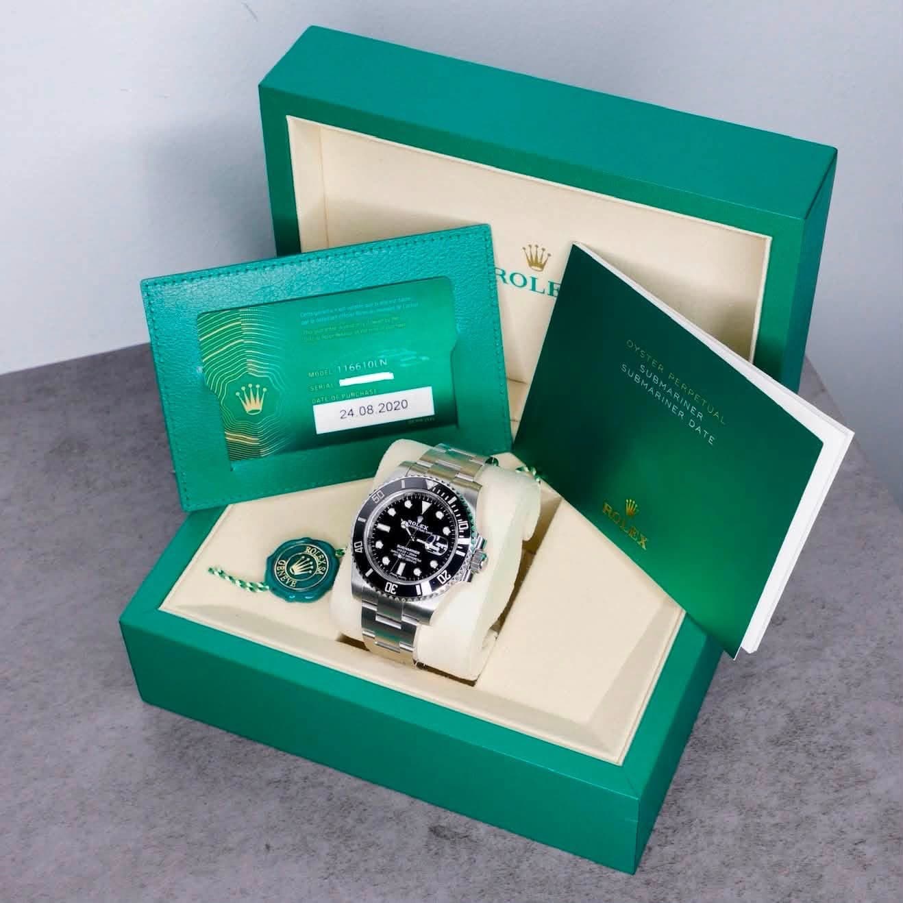 Rolex Submariner Date