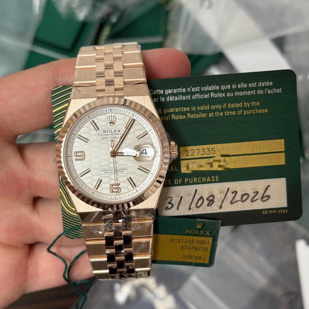 Rolex Land-Dweller