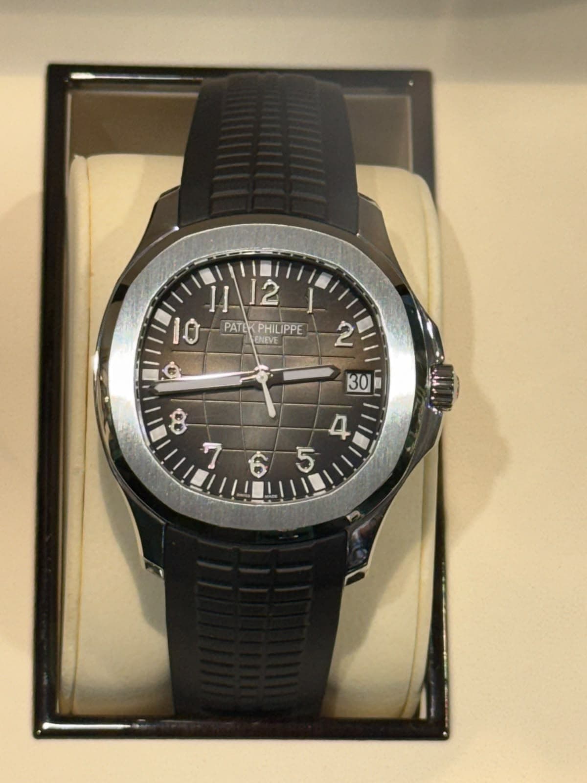 Patek Philippe Aquanaut (Rose Gold)