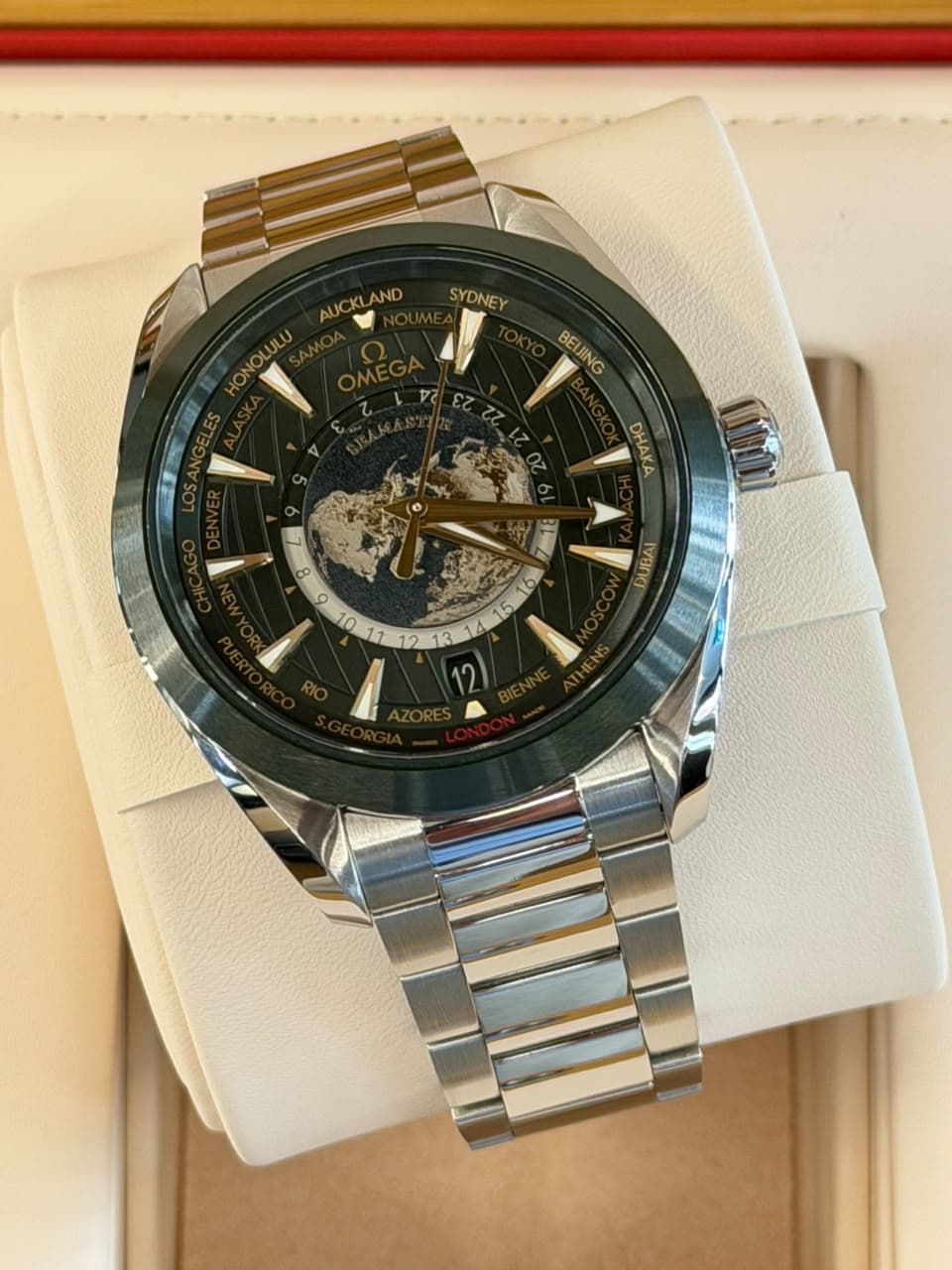 Omega Seamaster Aqua Terra Worldtimer