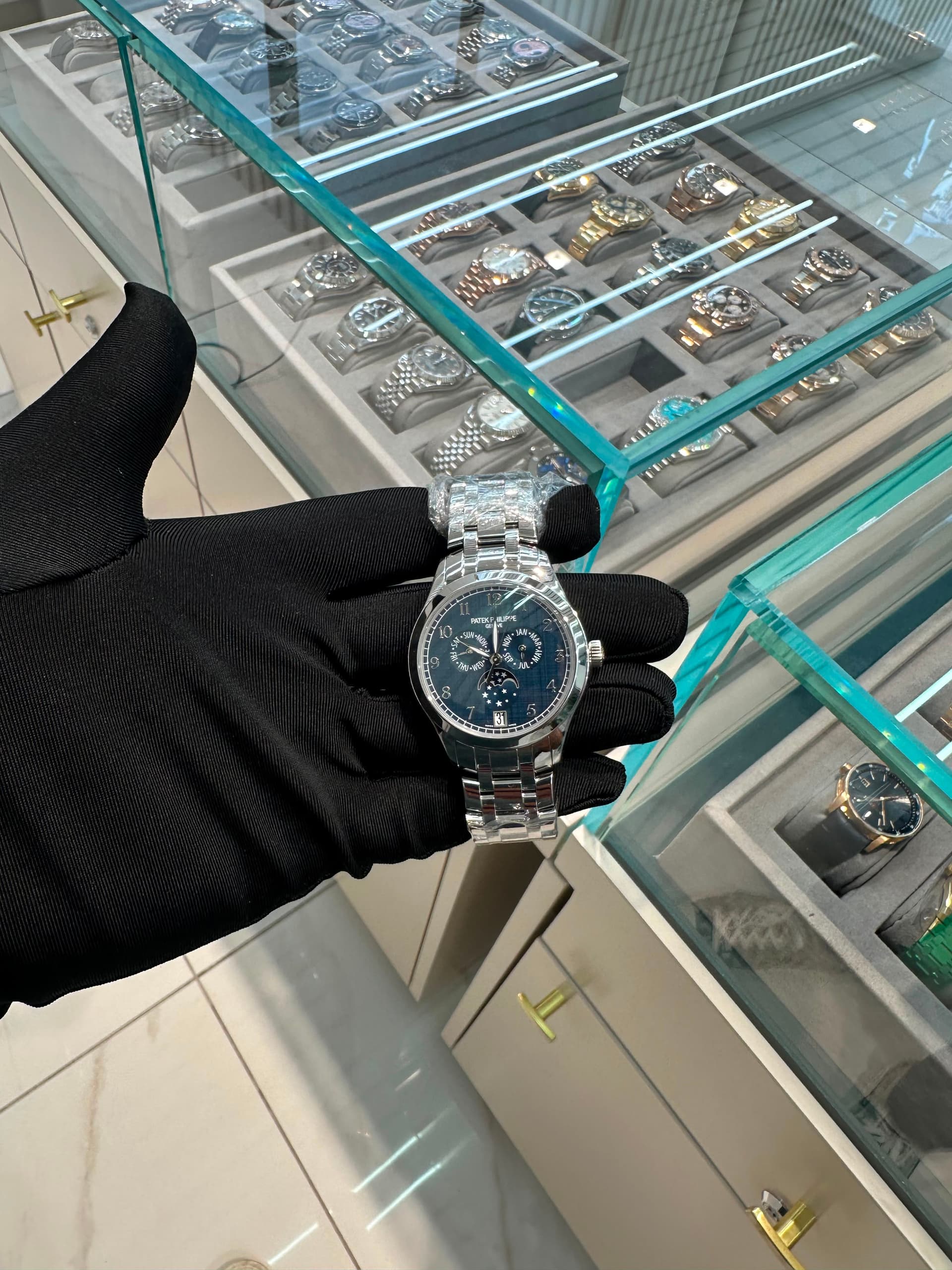Patek Philippe Annual Calendar Moon Phases