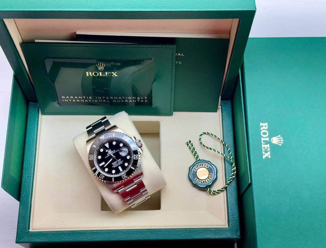 Rolex Submariner Date