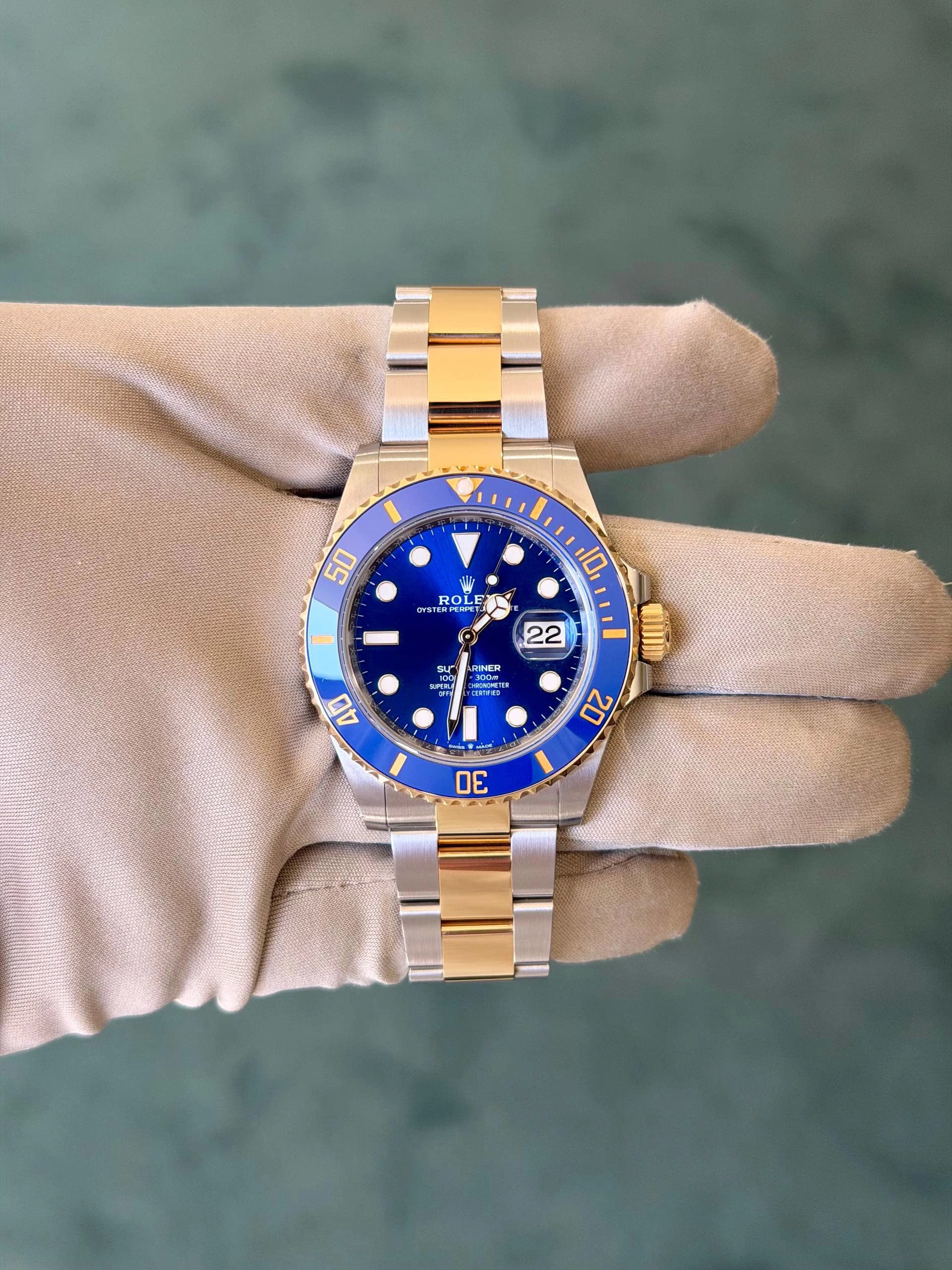 Rolex Submariner Date