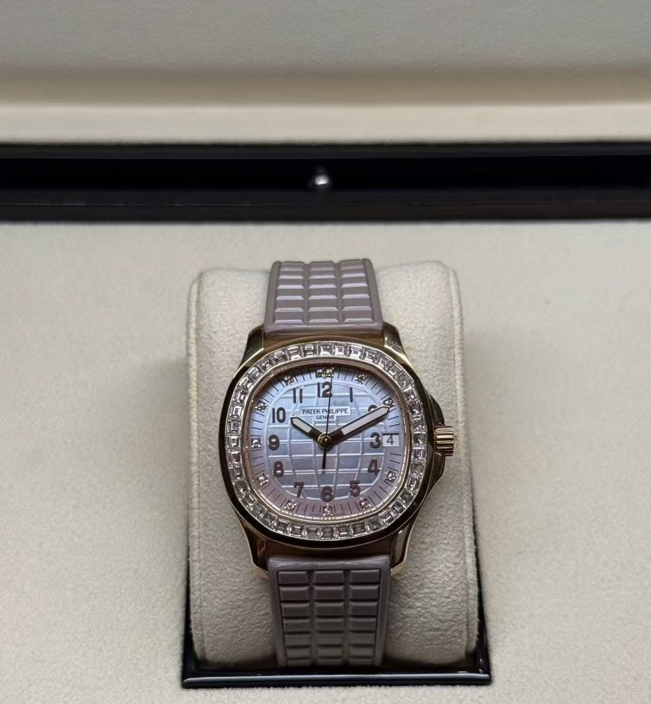 Patek Philippe 5072R