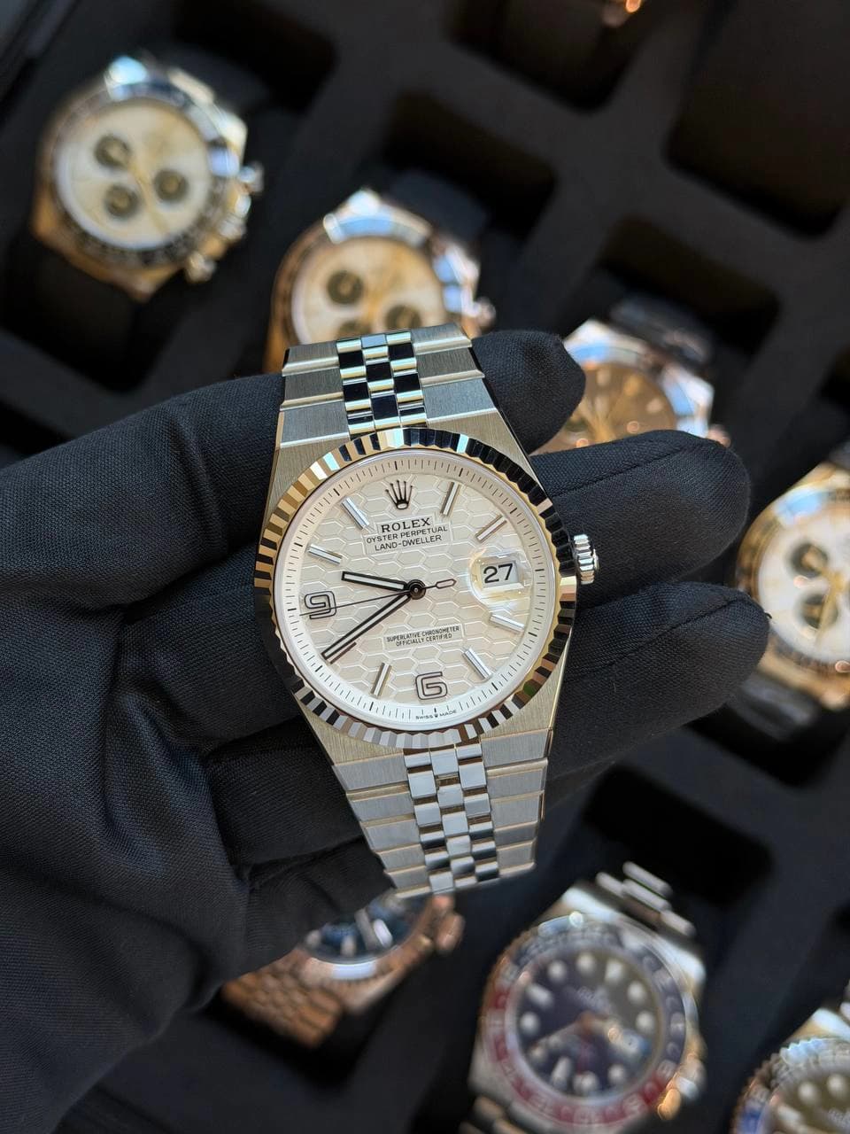 Rolex Land-Dweller