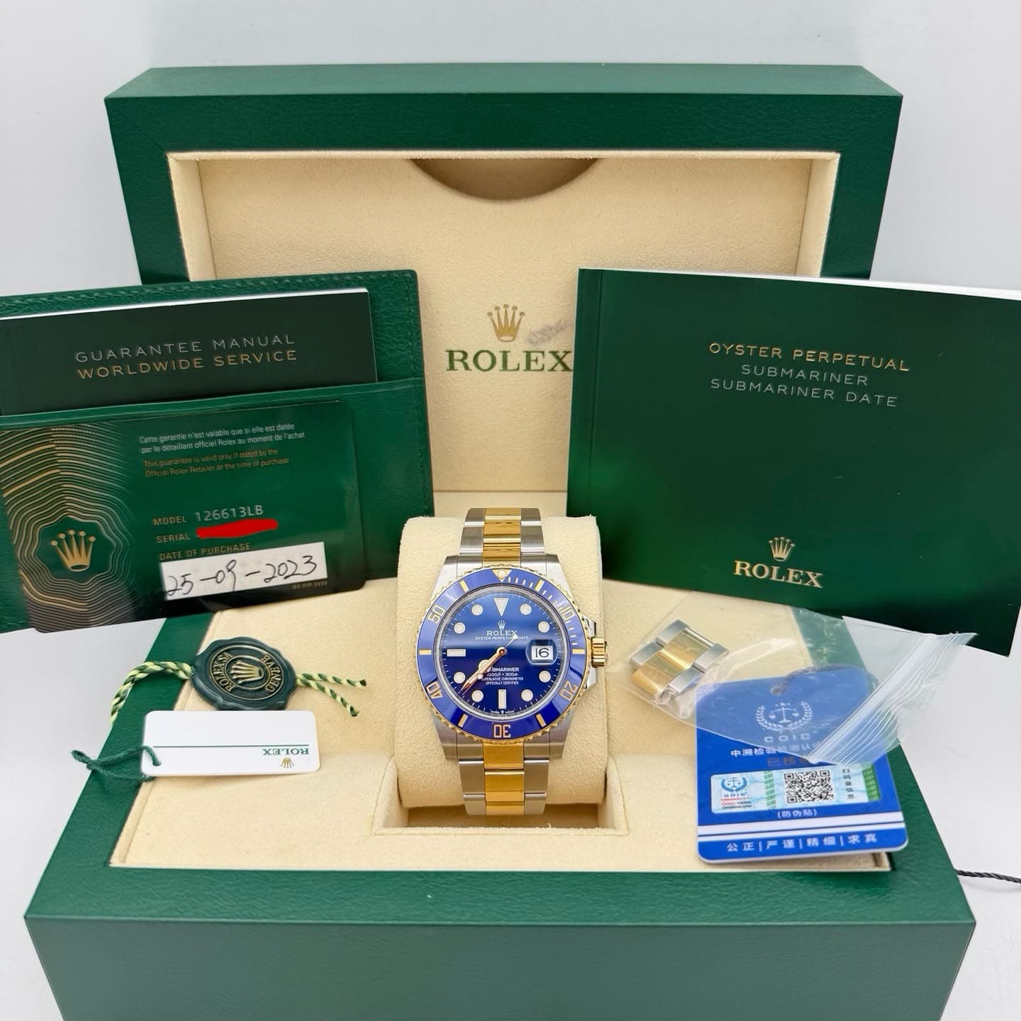 Rolex Submariner Date