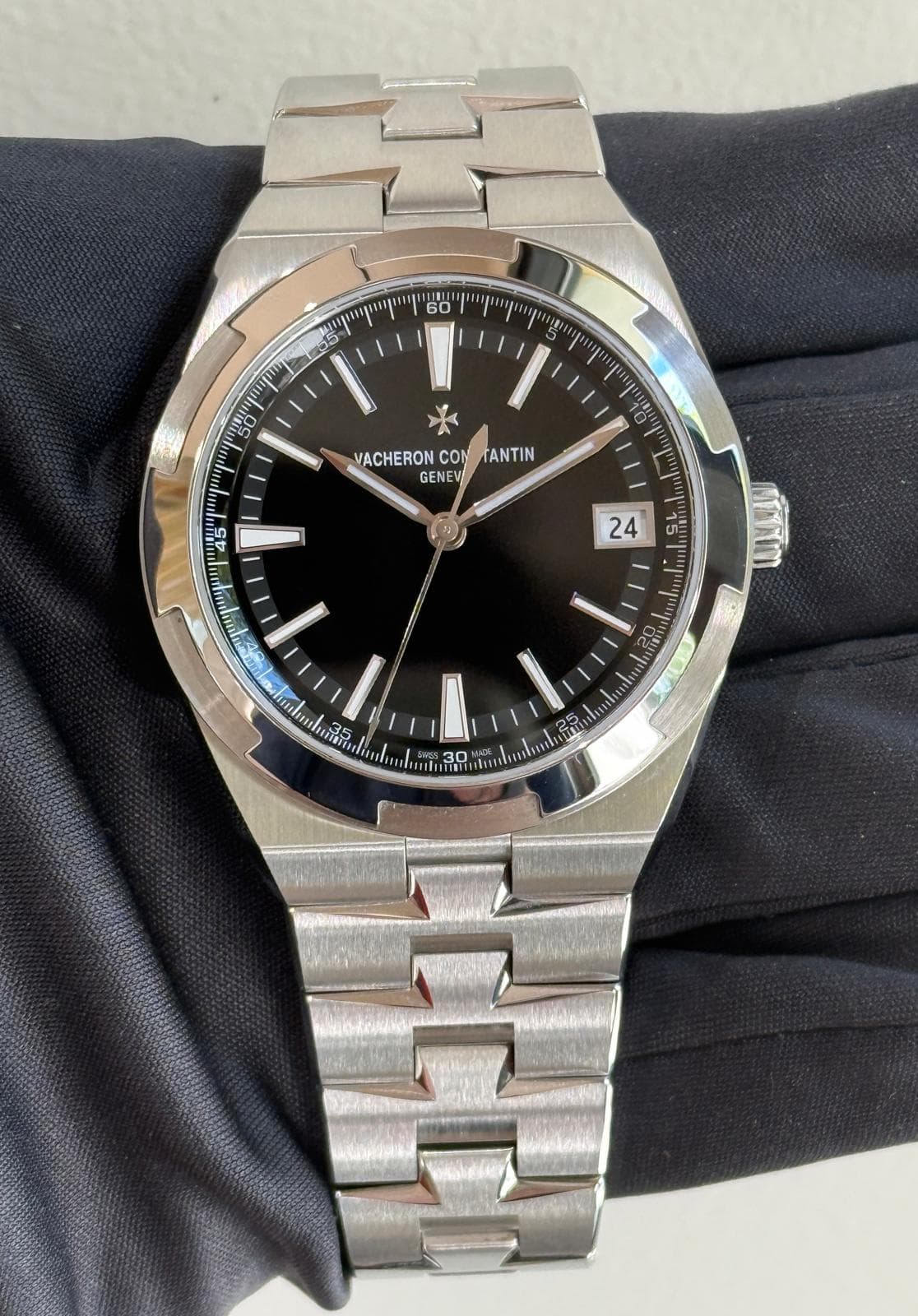 Vacheron Constantin Overseas