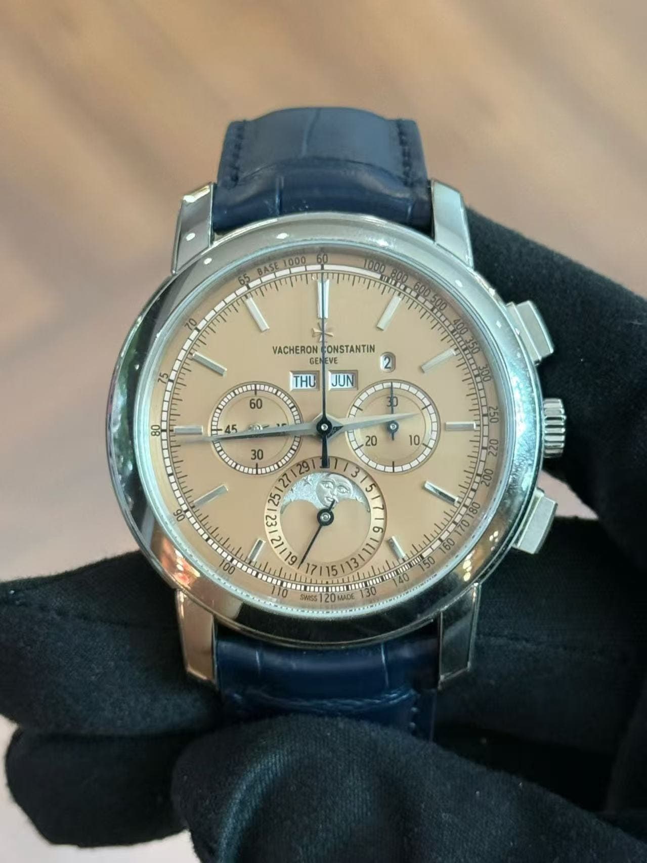 Vacheron Constantin Overseas Chronograph